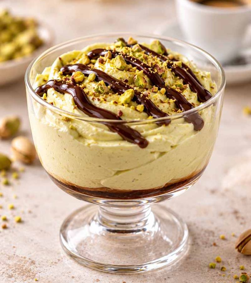 Pistacjowe mascarpone z espresso i smugą czekolady 1 pistacjowe mascarpone z espresso i smuga czekolady
